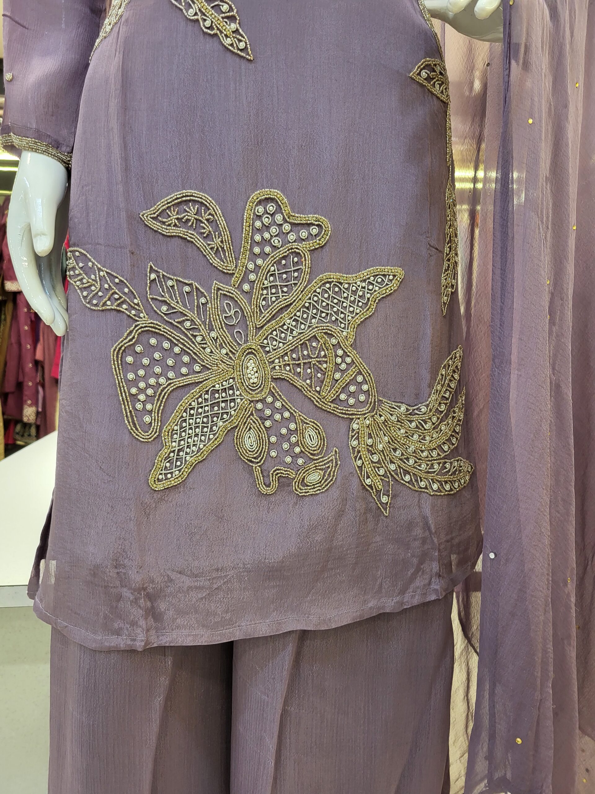 lavender moti work kurta on front